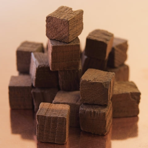 Hungarian Oak Cubes - Medium Toast 3oz-1lb